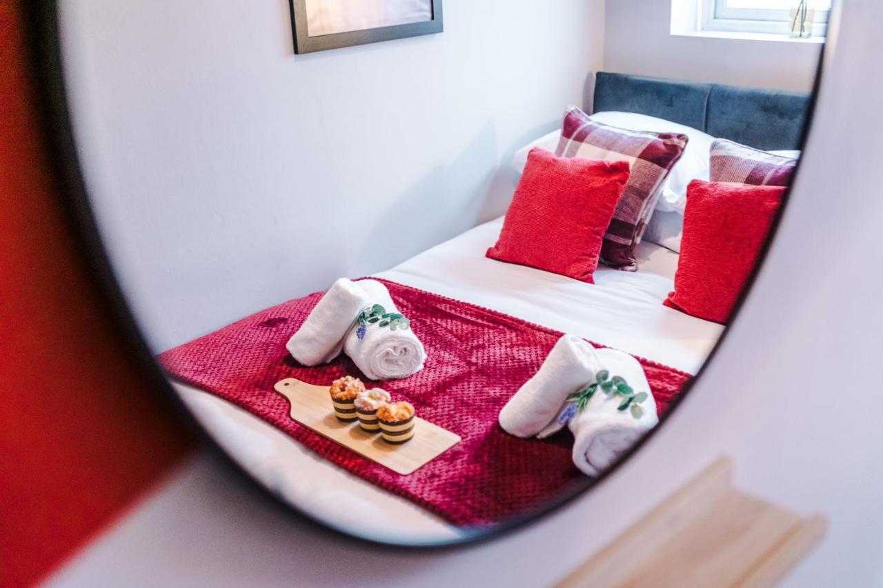 New! Gorgeous 2-Bed Home In Chester City Centre By 53 Degrees Property - Incredible Location, Ideal For Small Groups - Sleeps 6! Exteriér fotografie