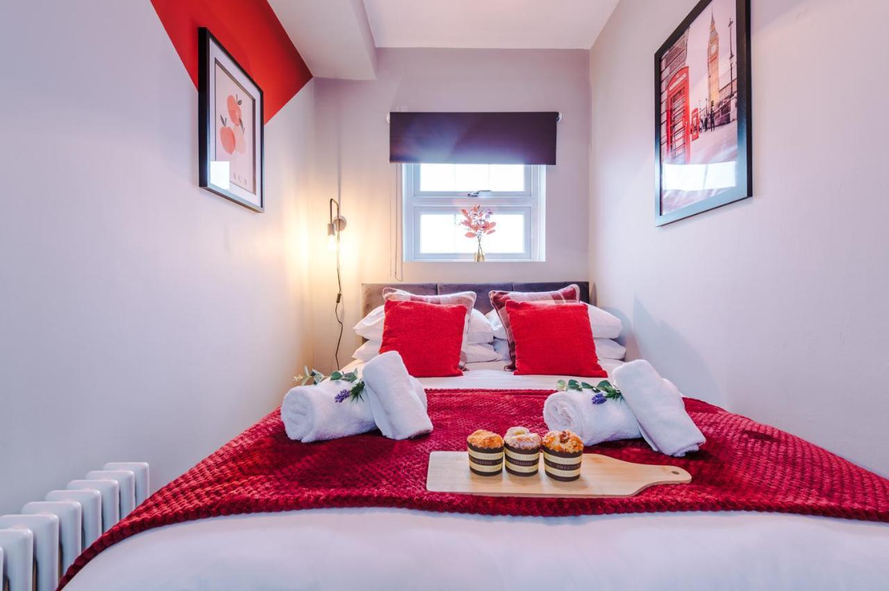 New! Gorgeous 2-Bed Home In Chester City Centre By 53 Degrees Property - Incredible Location, Ideal For Small Groups - Sleeps 6! Exteriér fotografie