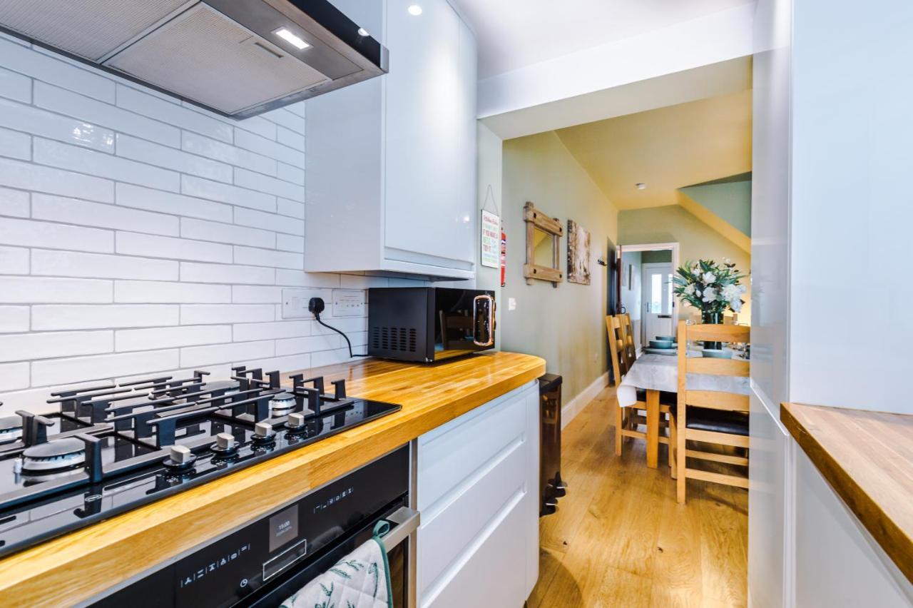 New! Gorgeous 2-Bed Home In Chester City Centre By 53 Degrees Property - Incredible Location, Ideal For Small Groups - Sleeps 6! Exteriér fotografie